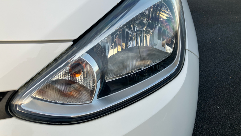 Hyundai i10 1.2 Premium 5dr Petrol Hatchback